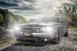 馬力720匹《Dodge Challenger》這樣的肌肉誰受得了? 馬力720匹《Dodge Challenger》這樣的肌肉誰受得了?