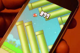 《Flappy Bird》各種折磨人山寨版遊戲 《Flappy Bird》各種折磨人山寨版遊戲