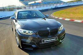 《BMW M235i Track Edition》這樣限量也太殘酷惹 《BMW M235i Track Edition》這樣限量也太殘酷惹