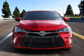 美規《Toyota Camry》紐約車展小改款登場 美規《Toyota Camry》紐約車展小改款登場