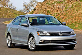 2015年式《VW Jetta》紐約變臉更吸睛 2015年式《VW Jetta》紐約變臉更吸睛