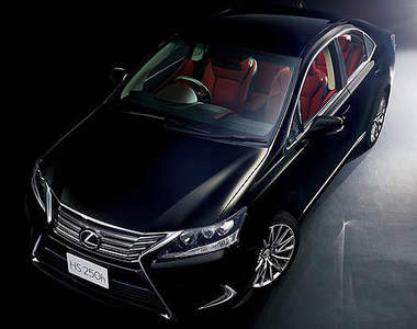 熱騰騰《Lexus HS 250h特別版》紅寶石內在美上陣 熱騰騰《Lexus HS 250h特別版》紅寶石內在美上陣