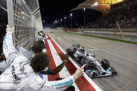 F1上海站就在本週末~這回該準備下午茶囉 F1上海站就在本週末~這回該準備下午茶囉