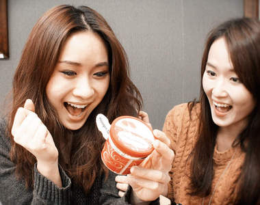 《謝師宴三ㄅㄠˇ》睡飽、充飽和 Haagen-Dazs 發現寶~~!? 《謝師宴三ㄅㄠˇ》睡飽、充飽和 Haagen-Dazs 發現寶~~!?