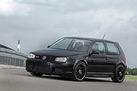 馬力650匹《VW Golf R32》看HPerformance怎麼改 馬力650匹《VW Golf R32》看HPerformance怎麼改