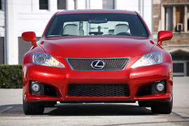 下台一鞠躬《Lexus IS F》揪竟誰要來接棒呢? 下台一鞠躬《Lexus IS F》揪竟誰要來接棒呢?