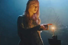 睡美人電影《黑女巫:沉睡魔咒》新預告 睡美人電影《黑女巫:沉睡魔咒》新預告