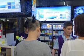 《入伍前紀念》看他的頭在冒煙!(⊙0⊙) 《入伍前紀念》看他的頭在冒煙!(⊙0⊙)