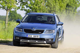 新世代《Skoda Octavia Scout》跨界休旅新成員報到 新世代《Skoda Octavia Scout》跨界休旅新成員報到