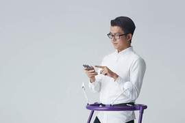 哥握的不是iPhone 6,是愛情。永恆的愛只因【Yahoo好時光配件】 哥握的不是iPhone 6,是愛情。永恆的愛只因【Yahoo好時光配件】