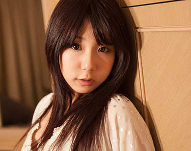 早瀨艾莉絲(早瀬ありす)AV版艦隊收藏女主角 早瀨艾莉絲(早瀬ありす)AV版艦隊收藏女主角