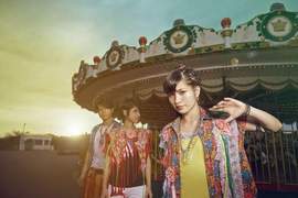 《AKINO with bless4》新專輯「Decennia」 創聖不知不覺也已經經過十年了… 《AKINO with bless4》新專輯「Decennia」 創聖不知不覺也已經經過十年了…