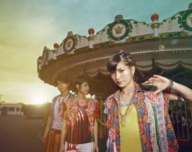 《AKINO with bless4》新專輯「Decennia」 創聖不知不覺也已經經過十年了… 《AKINO with bless4》新專輯「Decennia」 創聖不知不覺也已經經過十年了…