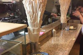 麵屋奇景《免洗筷鐵塔》抽中大吉還免費幫你加料喔wwww 麵屋奇景《免洗筷鐵塔》抽中大吉還免費幫你加料喔wwww