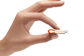 超迷你《inCharge USB 連接線》帶一條長長的線就落伍了 超迷你《inCharge USB 連接線》帶一條長長的線就落伍了