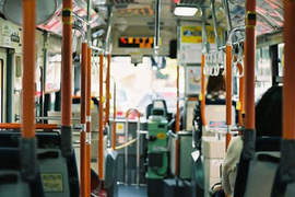 《公車司機的神對應》面對小屁孩的惡作劇司機大哥到底怎麼給他教訓? 《公車司機的神對應》面對小屁孩的惡作劇司機大哥到底怎麼給他教訓?