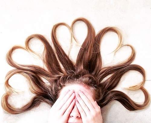 社群話題《愛心髮尾》一種從瀏海甜美到髮尾的概念