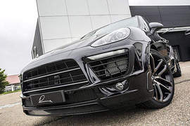 Lumma Design改造《Porsche Cayenne》這樣的GT-R我也可以 Lumma Design改造《Porsche Cayenne》這樣的GT-R我也可以