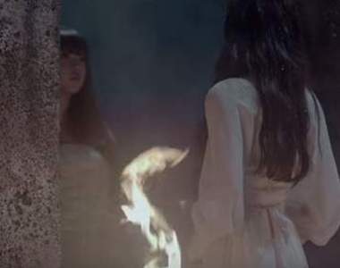 暗藏玄機的MV《CLOSER》據說只有天才中的天才才能看出端倪(推眼鏡) 暗藏玄機的MV《CLOSER》據說只有天才中的天才才能看出端倪(推眼鏡)