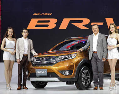 休旅新同學《Honda BR-V》這回終於是量產版車車囉 休旅新同學《Honda BR-V》這回終於是量產版車車囉