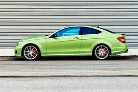 限量《M-Benz C63 AMG Coupe Legacy Edition》只在一個地方賣 限量《M-Benz C63 AMG Coupe Legacy Edition》只在一個地方賣