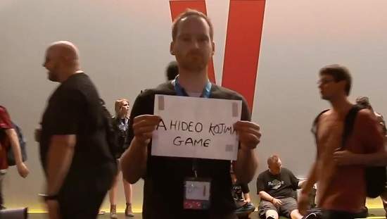 關於《潛龍諜影5》老外在歐洲電玩展覽上作的驚人之舉是…? 關於《潛龍諜影5》老外在歐洲電玩展覽上作的驚人之舉是…?