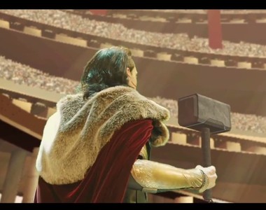 Marvel公開《雷神索爾2》刪除片段 進兒子房間前要敲門啦媽媽ww Marvel公開《雷神索爾2》刪除片段 進兒子房間前要敲門啦媽媽ww