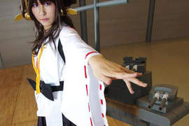 《艦娘金剛的幕後》COSPLAY過後才會發現二次元角色的不方便…… 《艦娘金剛的幕後》COSPLAY過後才會發現二次元角色的不方便……
