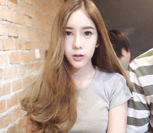 《美眉泰正點》徵兵現場驚見的正妹就是你Σ( ̄□ ̄; 《美眉泰正點》徵兵現場驚見的正妹就是你Σ( ̄□ ̄;