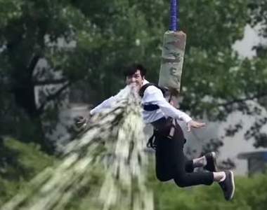 極度不舒服的《鼻涕廣告》趴兔 這一次看完想趴著吐了...... 極度不舒服的《鼻涕廣告》趴兔 這一次看完想趴著吐了......
