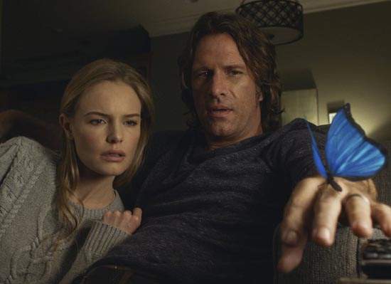 恐怖電影《鬼撕眠》做夢都會成真只好失眠了