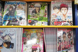 《女性向動畫雜誌》7月號附錄整理 雙面海報真的很難下定決心…… 《女性向動畫雜誌》7月號附錄整理 雙面海報真的很難下定決心……