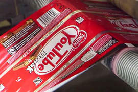 Google推出《400款限定版 KitKat 巧克力》嗚~為什麼包裝怪怪的 Google推出《400款限定版 KitKat 巧克力》嗚~為什麼包裝怪怪的