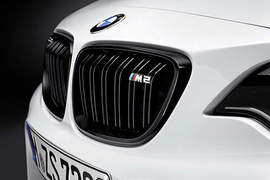 《BMW M2 Coupe》帥氣M Performance勁裝預備上身 《BMW M2 Coupe》帥氣M Performance勁裝預備上身