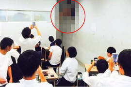 日本推特爆紅《不可思議教室奇景》讓同學們都陷入瘋狂了www 日本推特爆紅《不可思議教室奇景》讓同學們都陷入瘋狂了www