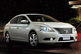 日本版《Nissan Sentra》特別仕樣好質感 日本版《Nissan Sentra》特別仕樣好質感