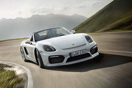 經典曲線《Porsche Boxster Spyder》紐約性感上空秀 經典曲線《Porsche Boxster Spyder》紐約性感上空秀