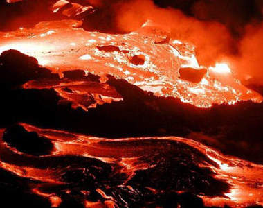 美國太空總署《NASA VolcanoBot 火山機器人》確定是丟進這岩漿口裡沒錯嗎(汗) 美國太空總署《NASA VolcanoBot 火山機器人》確定是丟進這岩漿口裡沒錯嗎(汗)