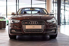 《Audi S5 Coupe》改朝換代前也要好好來妝點一下 《Audi S5 Coupe》改朝換代前也要好好來妝點一下