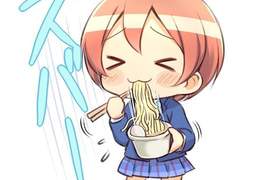 山積的《LoveLive!泡麵》店家你們是不是進太多啦… 山積的《LoveLive!泡麵》店家你們是不是進太多啦…