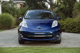 2016年式《Nissan Leaf》主打更持久有人不喜翻的嗎? 2016年式《Nissan Leaf》主打更持久有人不喜翻的嗎?
