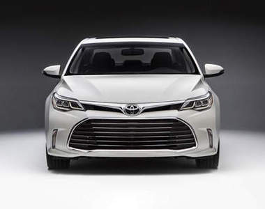 2016年式《Toyota Avalon》芝加哥變臉新登場 2016年式《Toyota Avalon》芝加哥變臉新登場