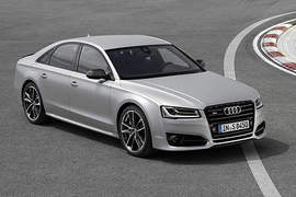 馬力605匹《Audi S8 Plus》旗艦身手再進化 馬力605匹《Audi S8 Plus》旗艦身手再進化