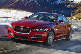 《Jaguar XE AWD》全驅身手是不是更穩健呢? 《Jaguar XE AWD》全驅身手是不是更穩健呢?