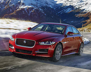 《Jaguar XE AWD》全驅身手是不是更穩健呢? 《Jaguar XE AWD》全驅身手是不是更穩健呢?
