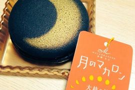 《月之馬卡龍》居然因為刀劍亂舞而引起話題 ❤ 《月之馬卡龍》居然因為刀劍亂舞而引起話題 ❤