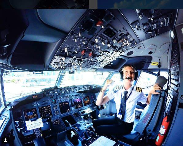 《瑞典美女機師》瑜珈健美好身材遊遍世界 《瑞典美女機師》瑜珈健美好身材遊遍世界