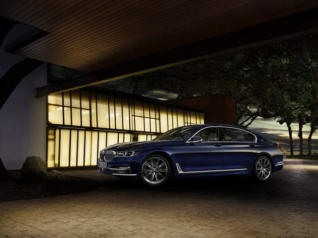 《BMW Individual 7 Series The Next 100 Years》你的名字不會太長嗎？