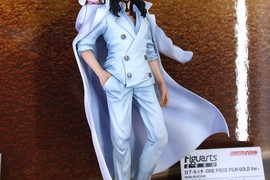 Figuarts ZERO《路基》ONE PIECE FILM GOLD Ver. CP0 這怎麼看起來好眼熟的裝扮呀... Figuarts ZERO《路基》ONE PIECE FILM GOLD Ver. CP0 這怎麼看起來好眼熟的裝扮呀...