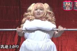 實際驗證《巨乳不適合運動嗎》不會運動應該跟P罩杯無關…… 實際驗證《巨乳不適合運動嗎》不會運動應該跟P罩杯無關……